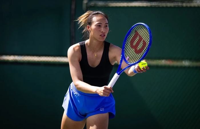 彩客网官网-【声音】郑钦文：里巴还是教练，手肘在24年就隐约作痛|WTA1000|WTA500|莱巴金娜|澳网|比赛_新浪新闻