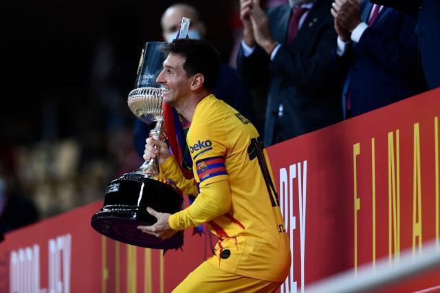 1618701352131056989.jpg 彩客网 官网-【国王杯】12分钟4球打懵毕尔巴鄂 巴萨4-0大胜夺冠